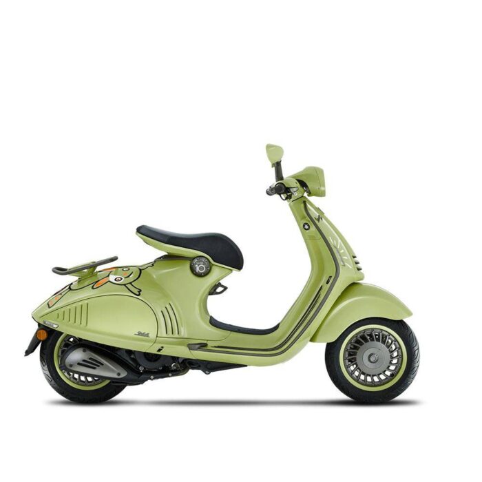 Vespa 946 125 10 Aniversario.jpg